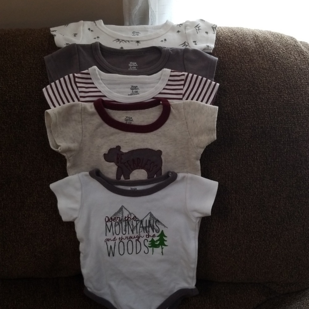 5 set of onsies